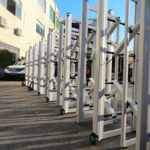 new design collapsible gates